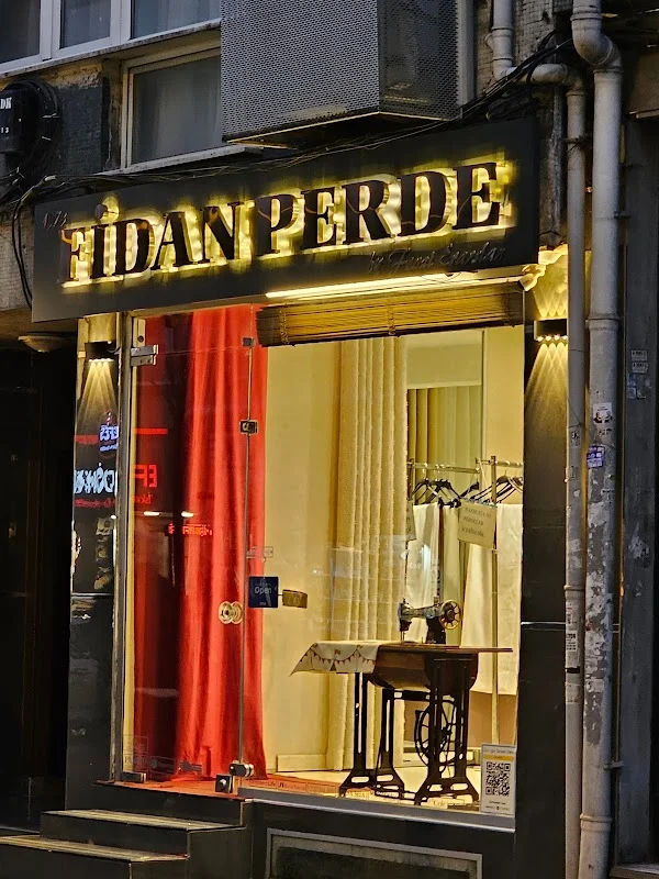 Fidan Perde