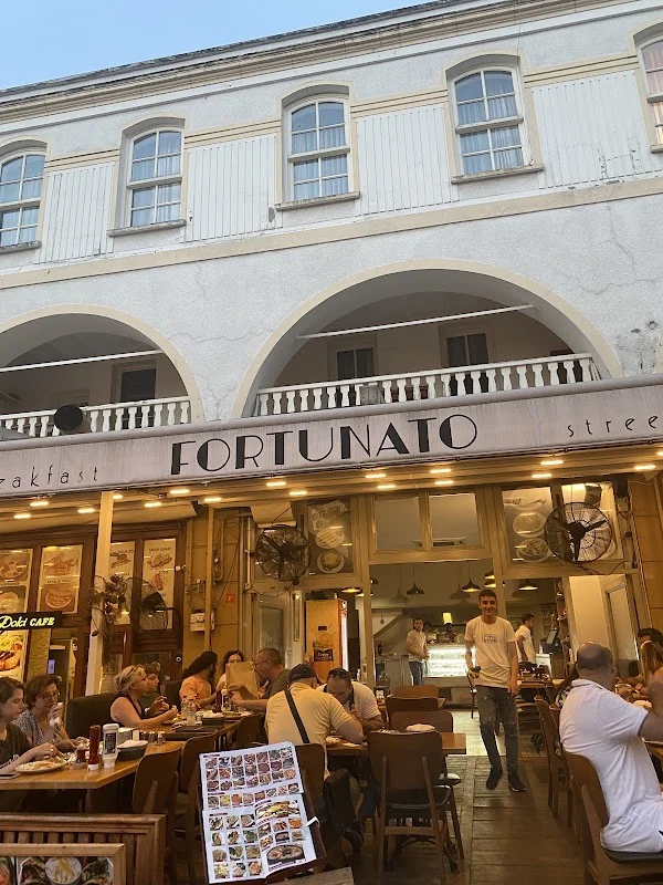 Fortunato Cafe&Restaurant