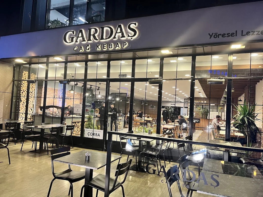 Gardas Cağ Kebap
