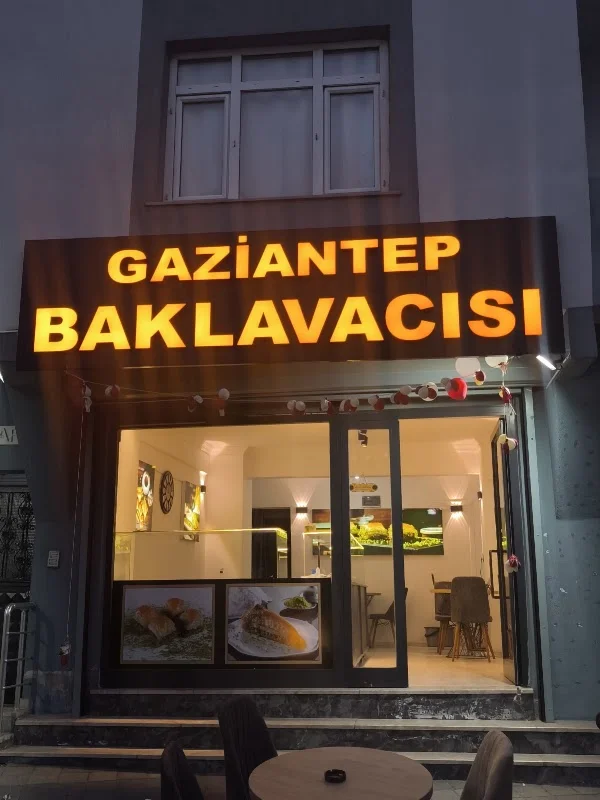 GAZİANTEP BAKLAVACISI ÖKKEŞ USTA - Sancaktepe, İstanbul