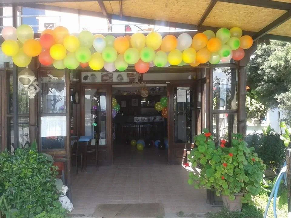 Gökkuşağı Cafe