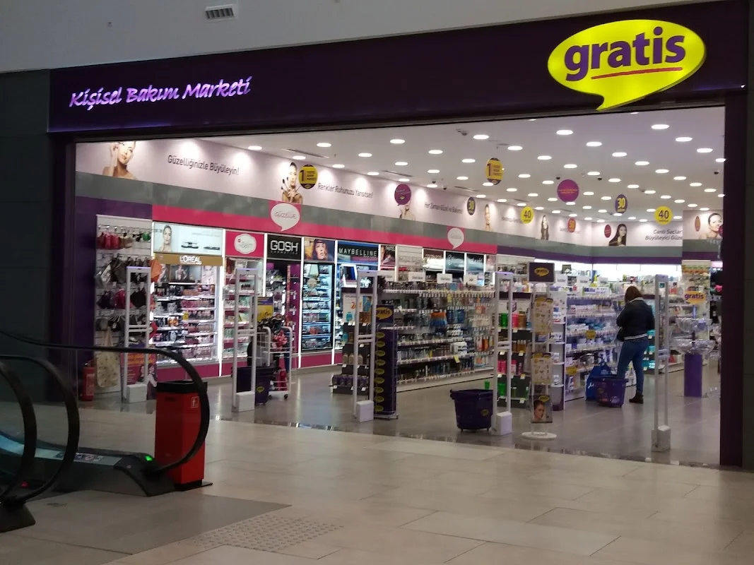 GRATİS AKYAKA AVM