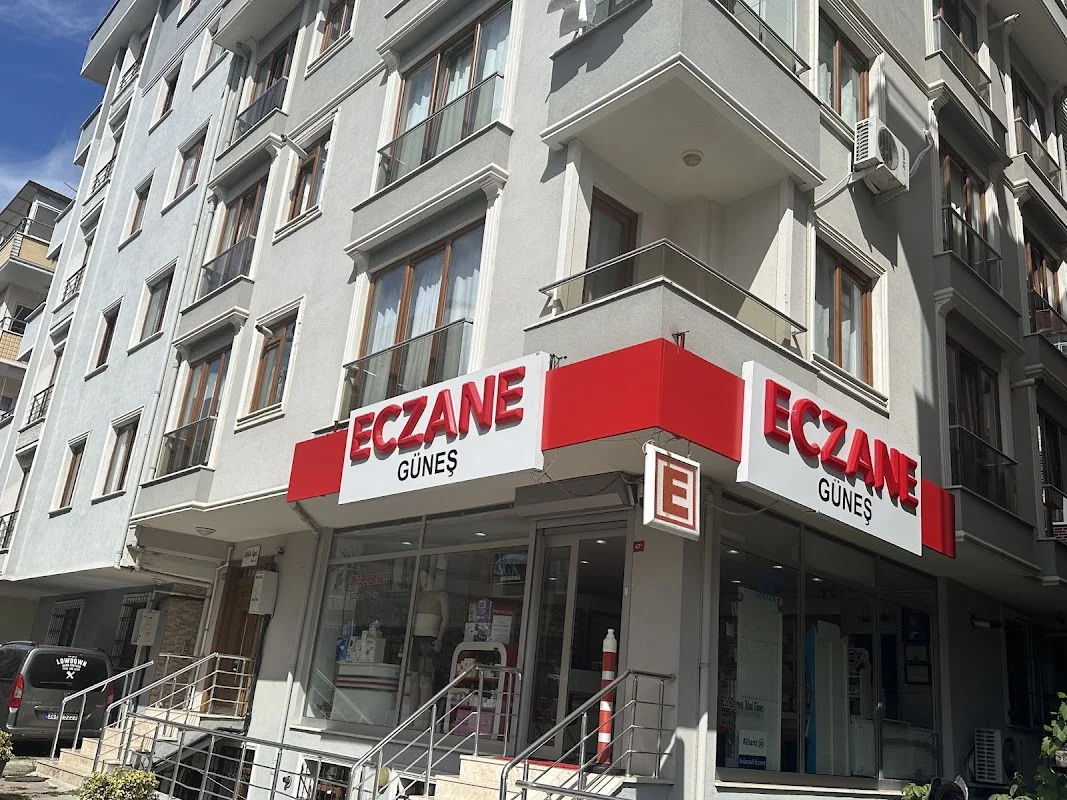 GÜNEŞ ECZANESİ