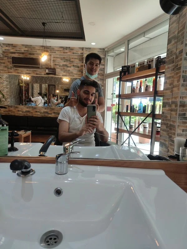 HAIR STUDIO Oğuz Galip berber