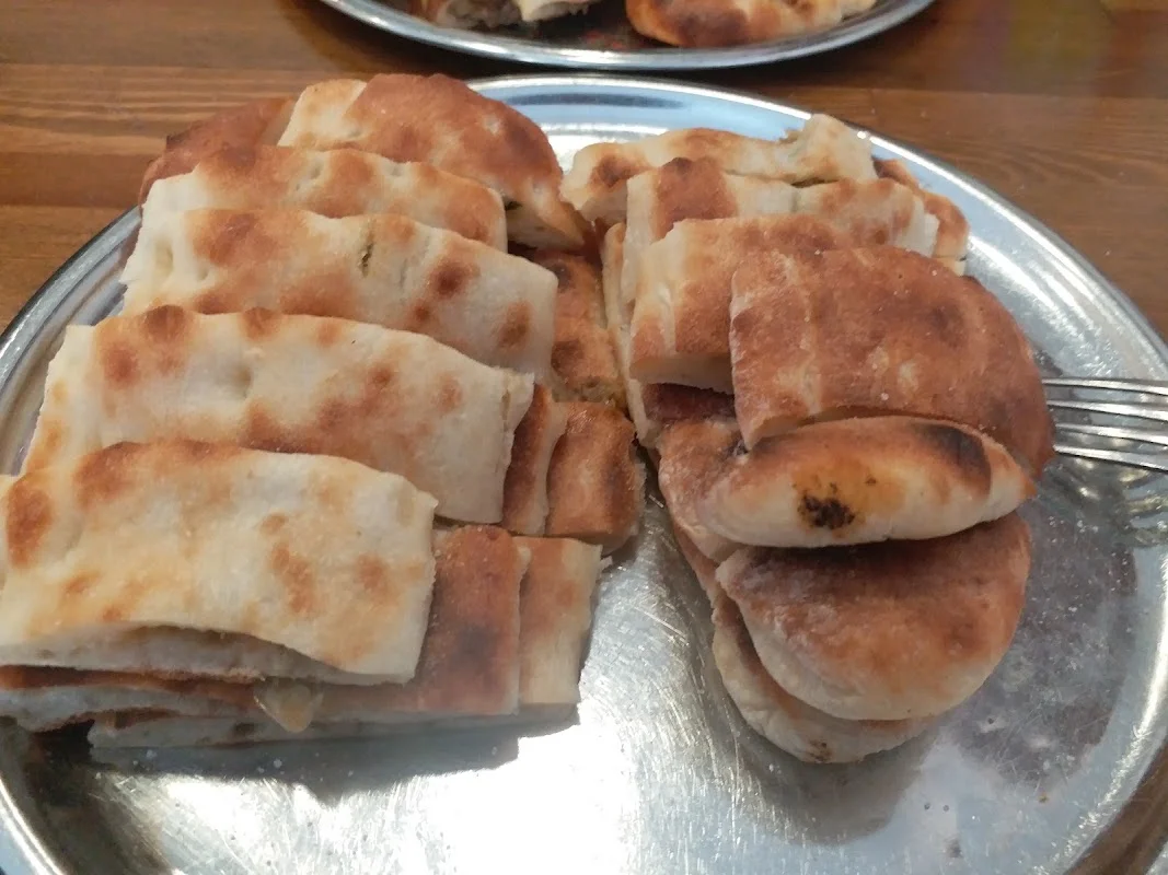 Has Pide Salonu