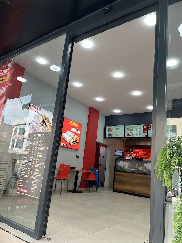 Hot Döner Kayışdağı