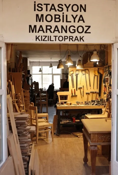 İSTASYON MOBİLYA MARANGOZ (KIZILTOPRAK)