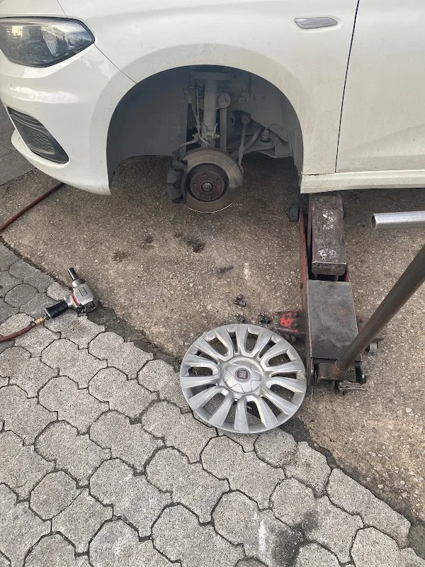Kadıköy Lastikçi 7/24 Yol Yardım