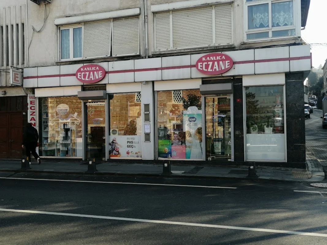 Kanlıca Eczanesi