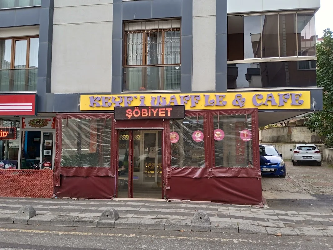 Keyf'i waffle cafe