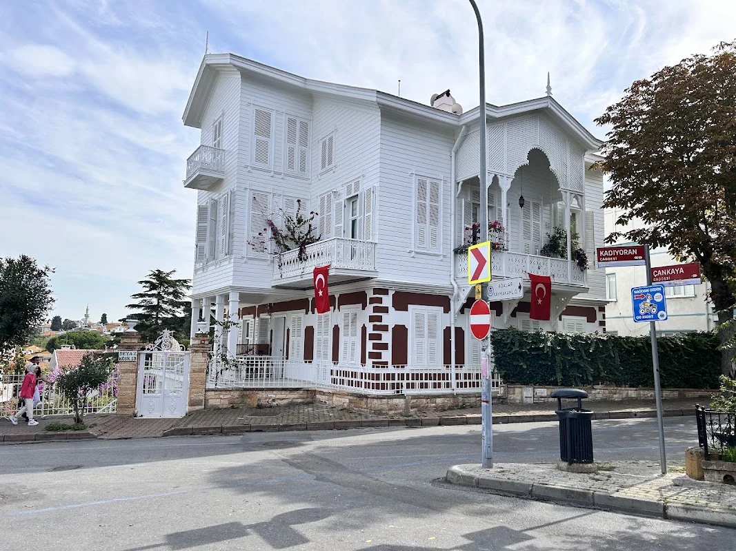 Kimene Büyükada