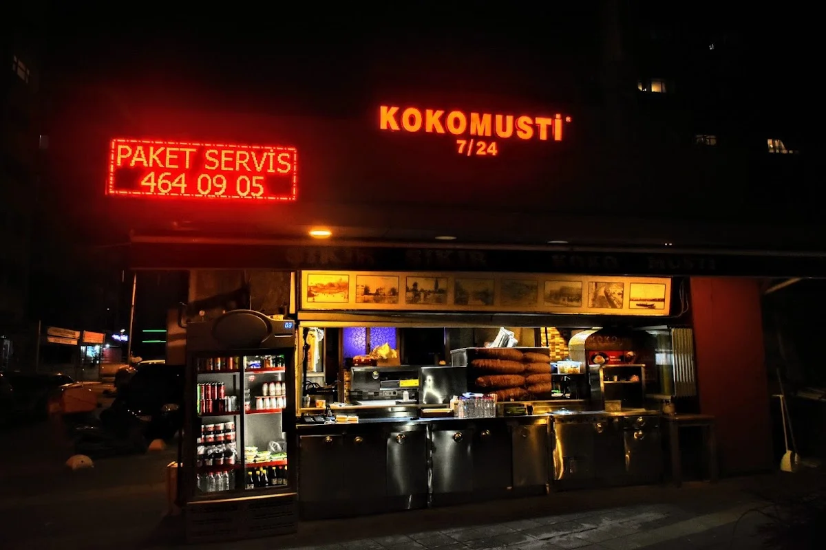 Kokomusti