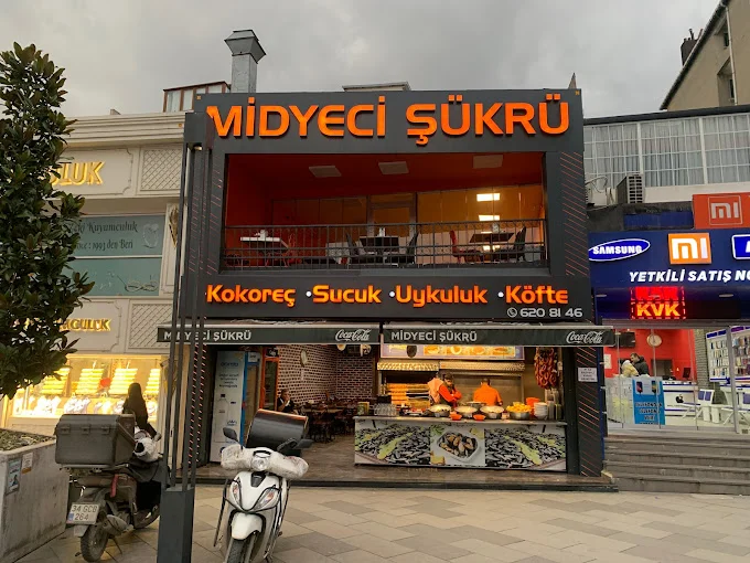 Kokoreç'çi Şükrü Usta