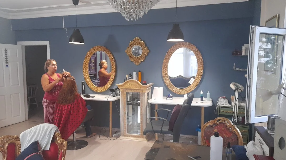 Kuaför Hüsniye Akdoğan - Büyükçekmece, İstanbul