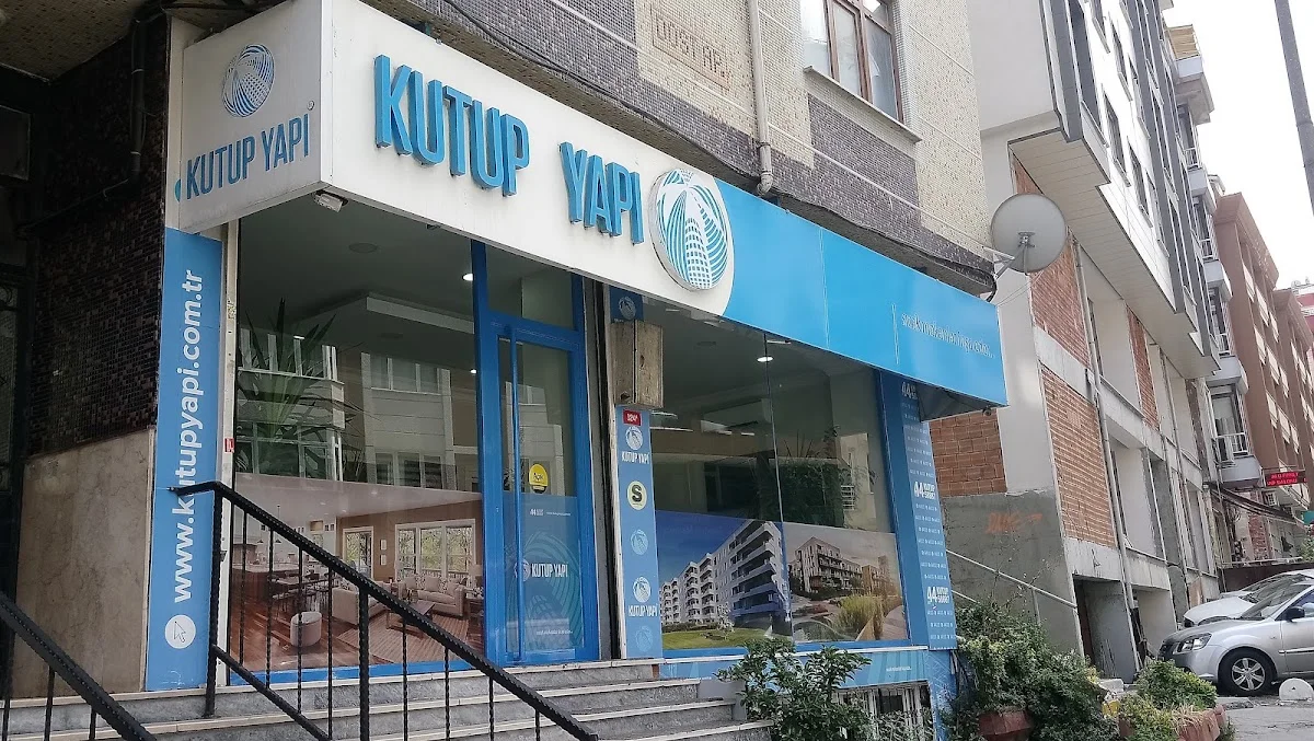 Kutup Yapı