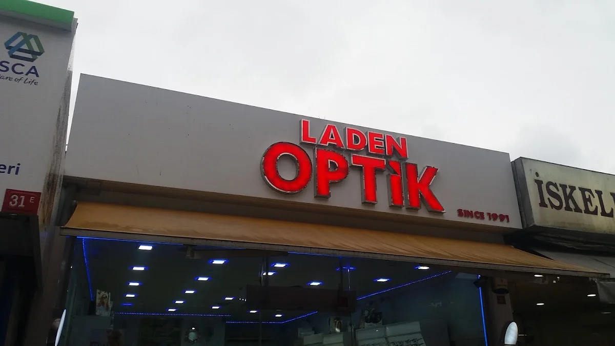 Laden Optik