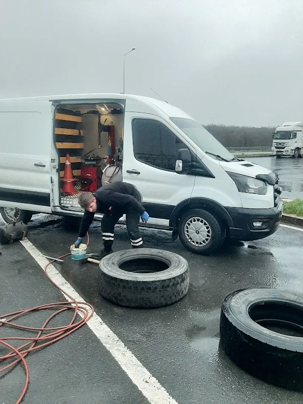 Lastik Yol Yardım - En yakın Lastikçi - Kuzey Marmara lastikçi - mobil Lastikçi - Lastikçi