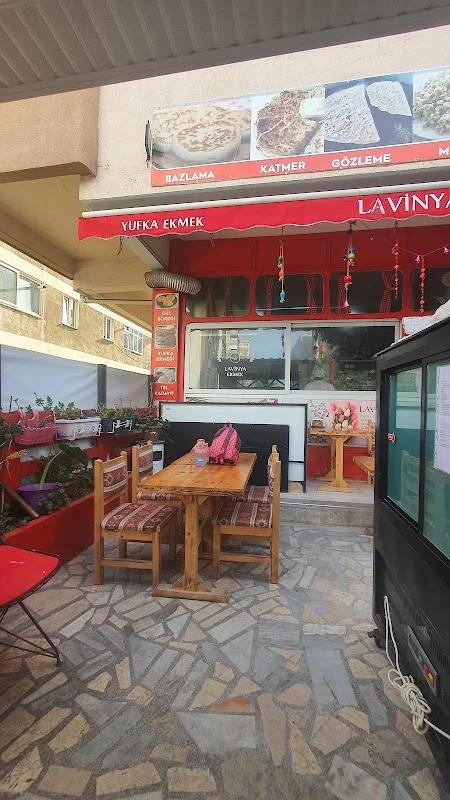Lavinya Ev Yemekleri & Gözleme,Yufka Ekmek Meze