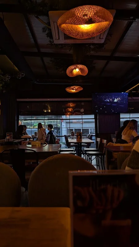 Liberta Kitchen&Cafe&Pub