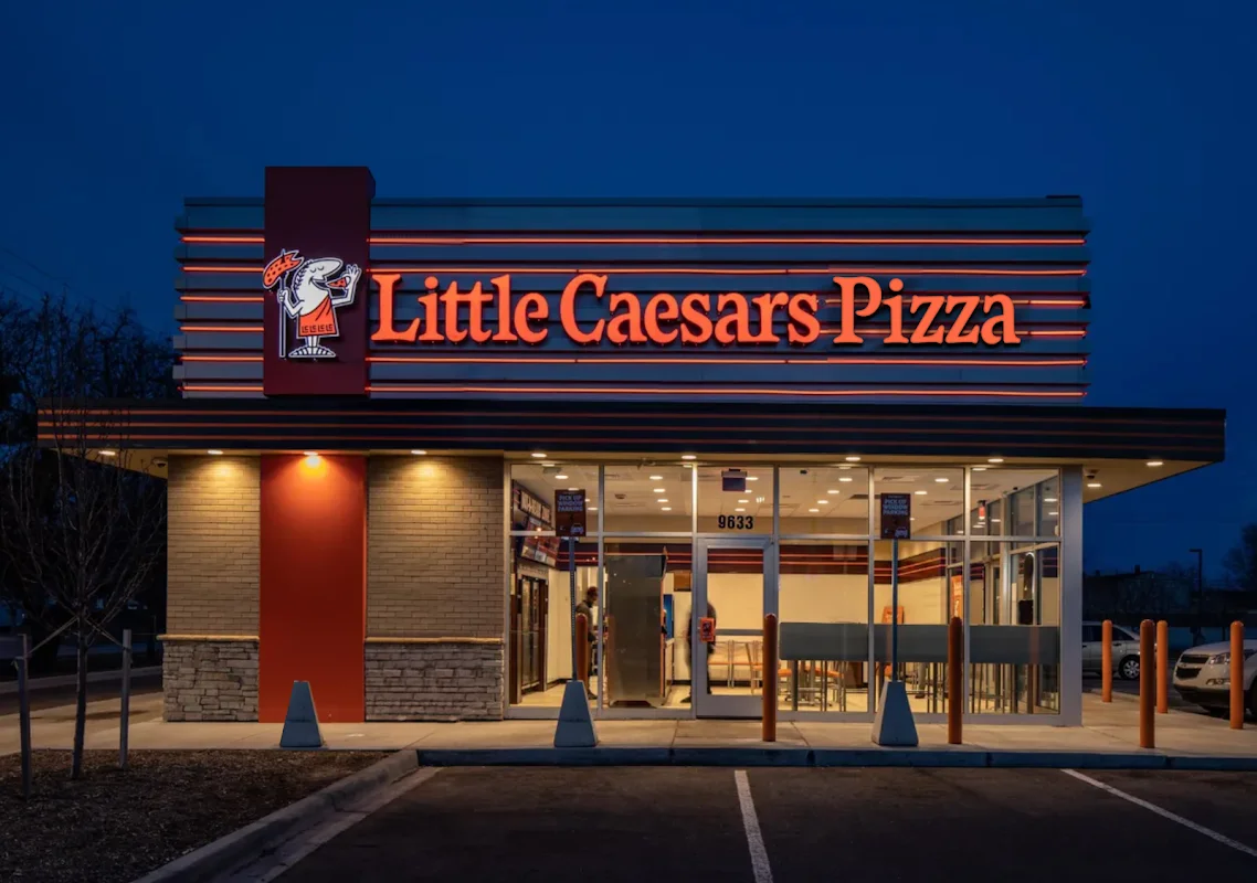 Little Caesars Kavacık Şubesi