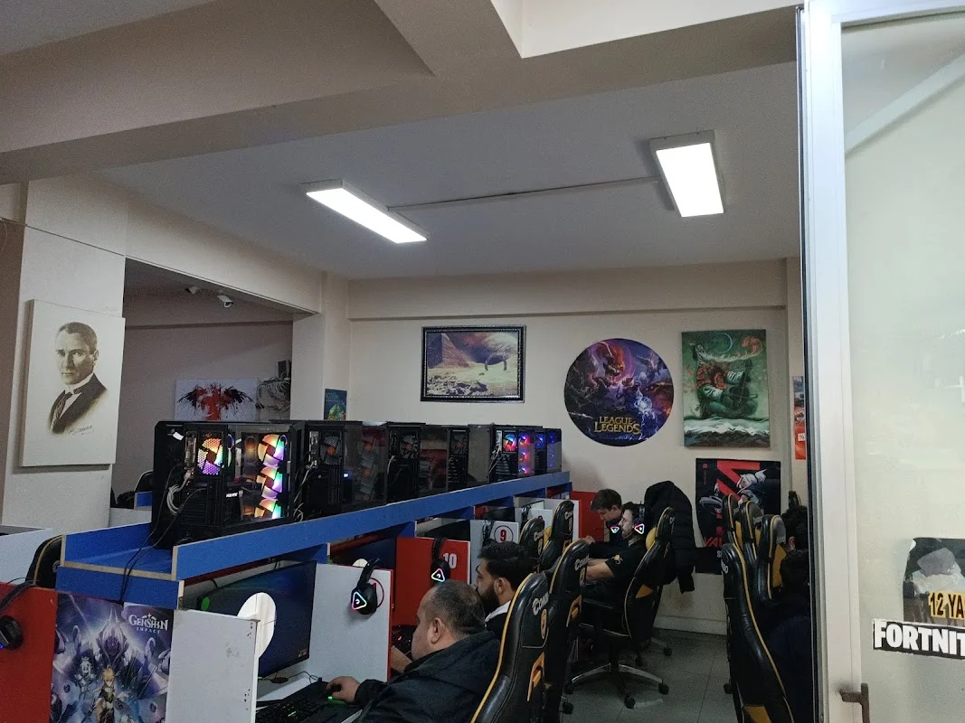 Mavi Internet & Playstation Kafe