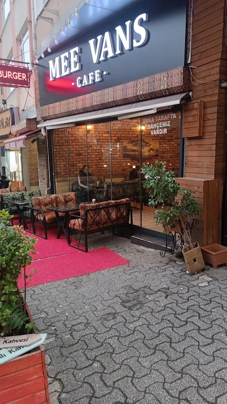 Meevans Cafe