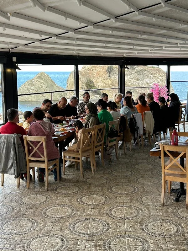 Mekan Cafe Lounge