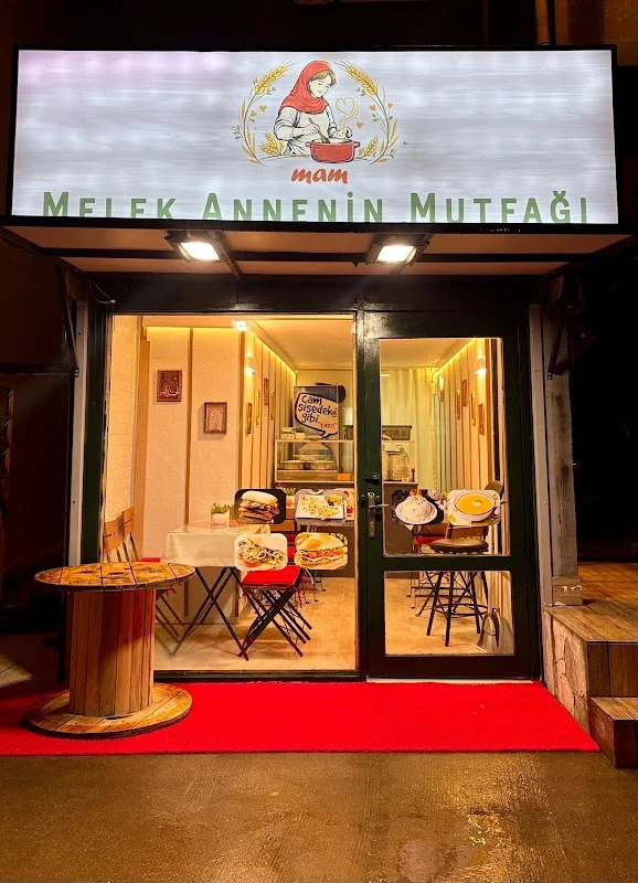 Melek Annenin Mutfağı