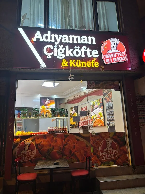 Meşhur Çiğköfteci Emre Usta
