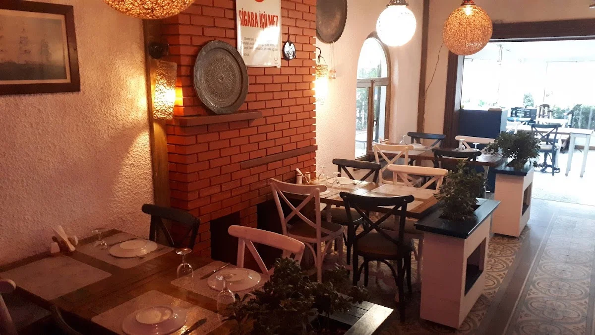 Mor Salkim Restaurant