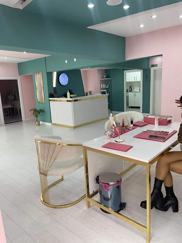 N'ALA BEAUTY SALOON