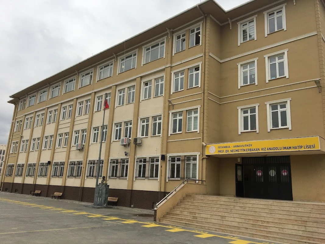 Necmettin Erbakan Kiz Anadolu Imam Hatip Lisesi - Arnavutköy, İstanbul