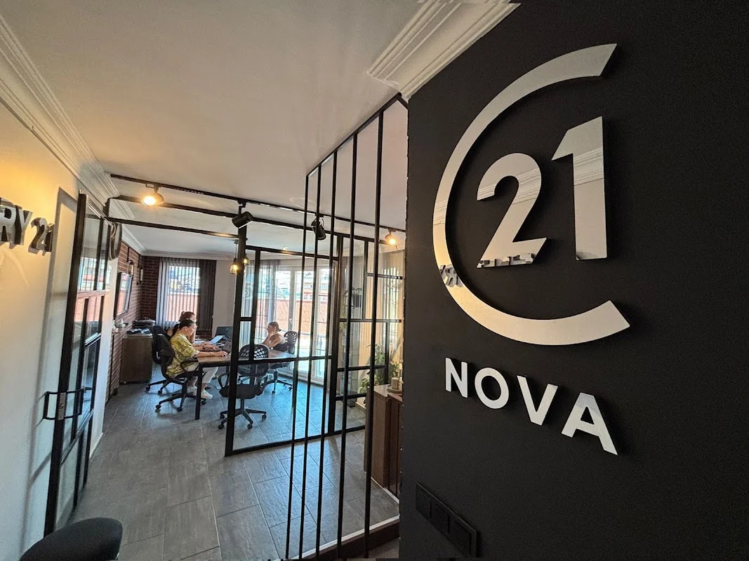 NOVA Century 21