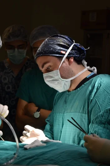 Op. Dr. Abdullah Çalık, Plastik Rekonstrüktif Ve Estetik Cerrahi