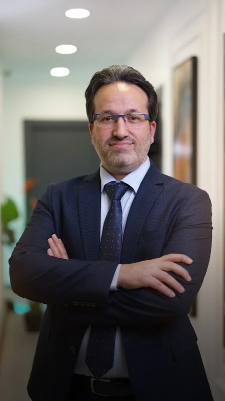 Op. Dr. Mahmut Uzut (Rhinoplasty / Burun Estetiği) - Bakırköy, İstanbul