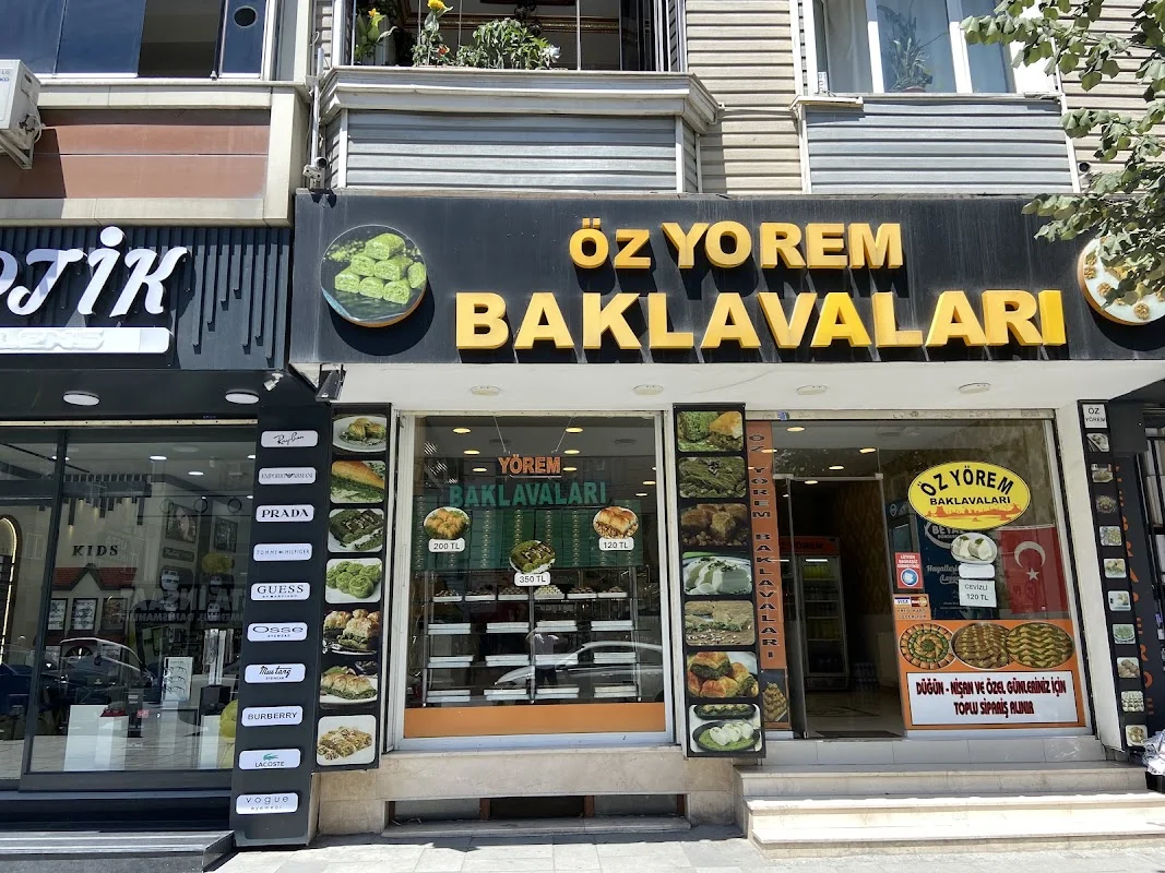 Öz Yörem Baklavaları