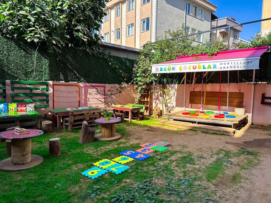 Özgün Çocuklar Montessori Anaokulu