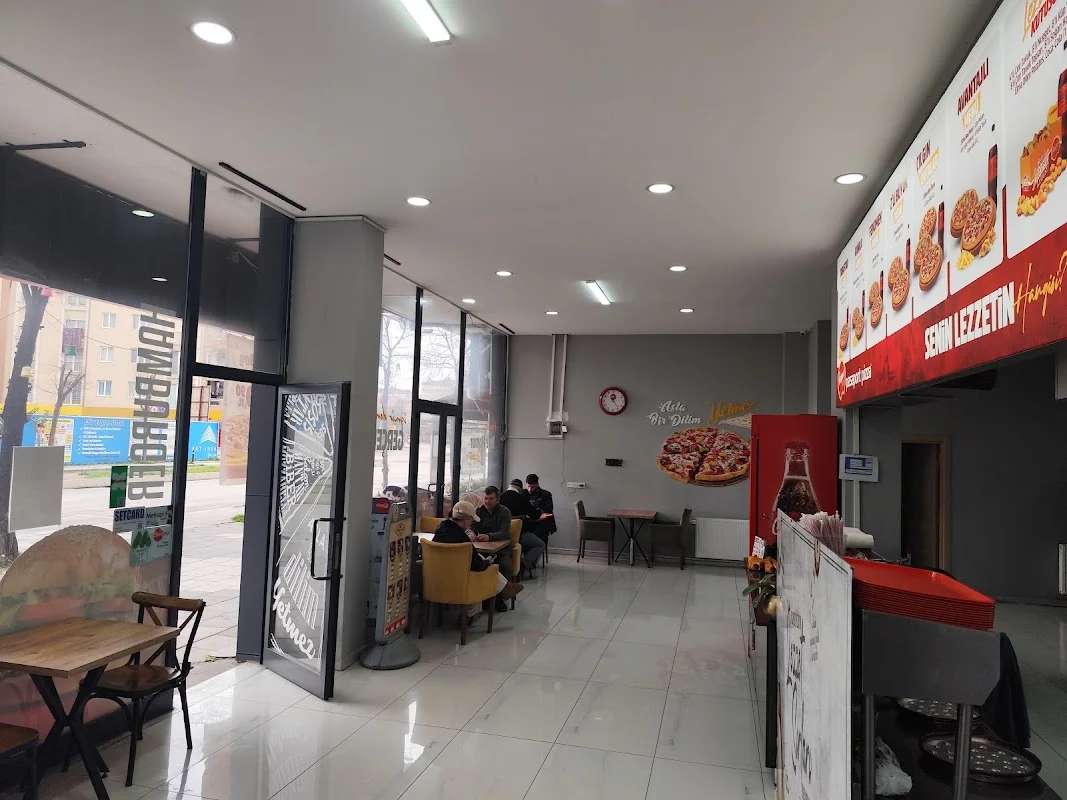 Pasaport Pizza Tuzla İstasyon - Tuzla, İstanbul