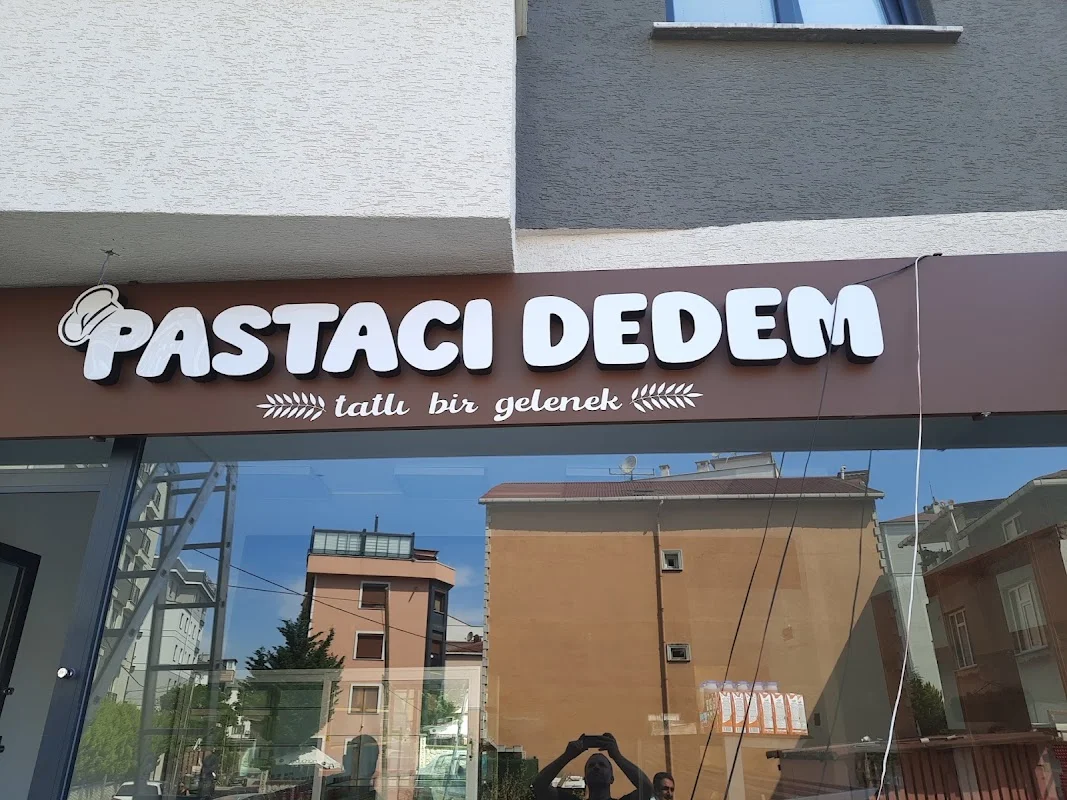 Pastacı Dedem