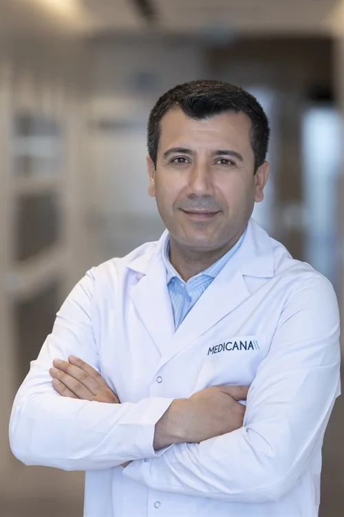 Plastik Rekonstrüktif ve Estetik Cerrah Prof. Dr. Fatih Doğan