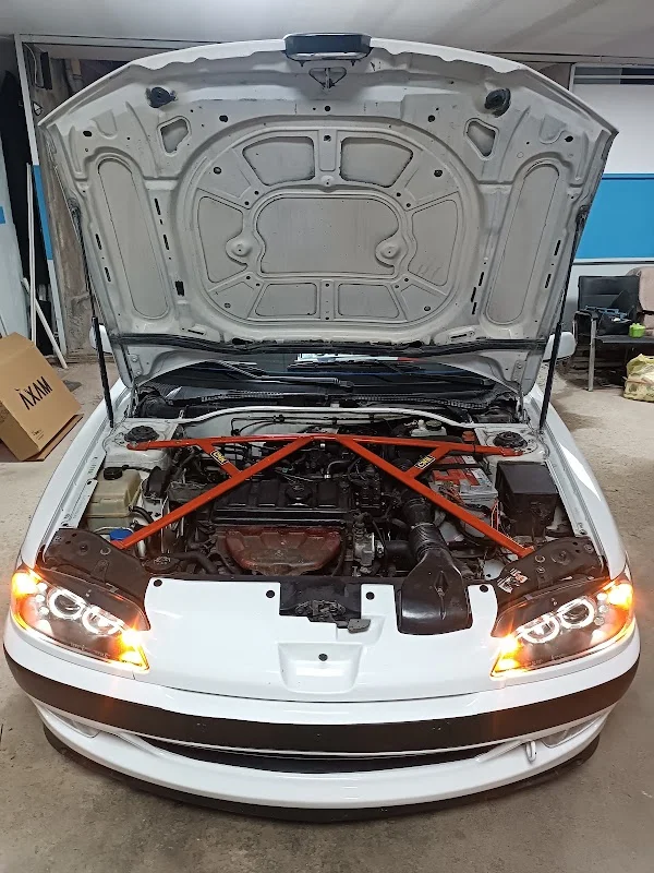 PSA GARAGE