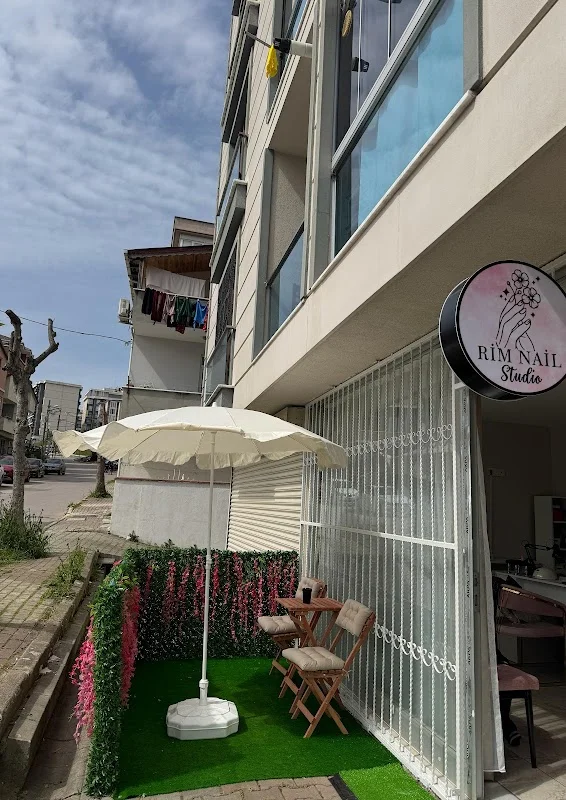 RİM PROTEZ TIRNAK & MANİKÜR