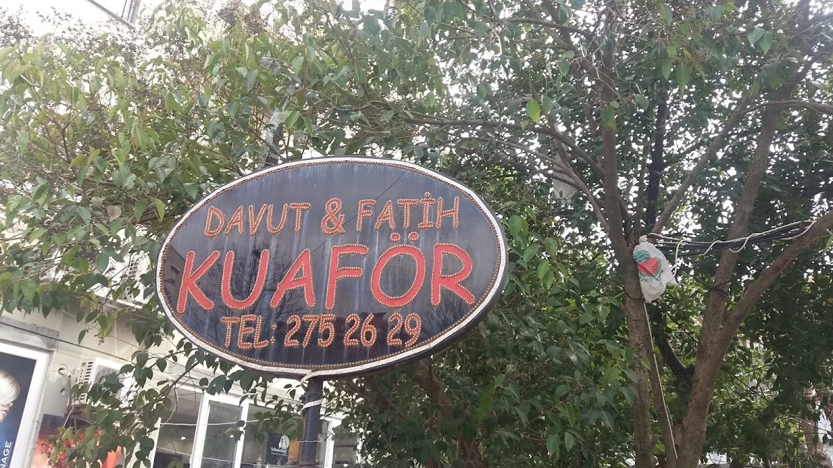 Saç Dünyası Şişli - Davut & Hakan