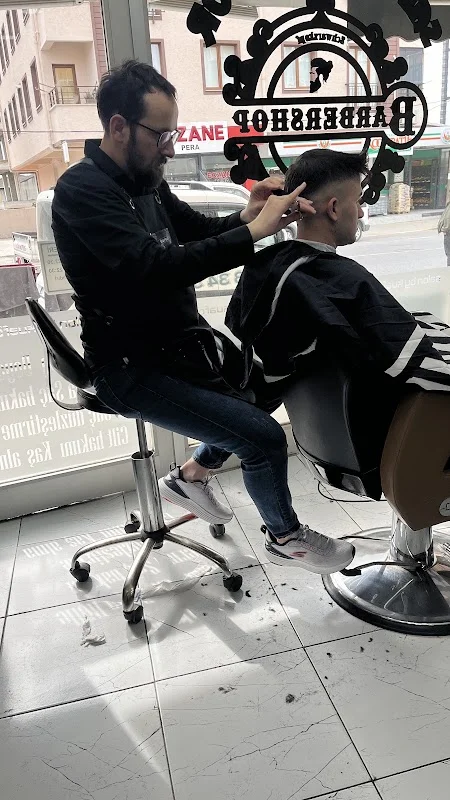 Salon By Kuaför