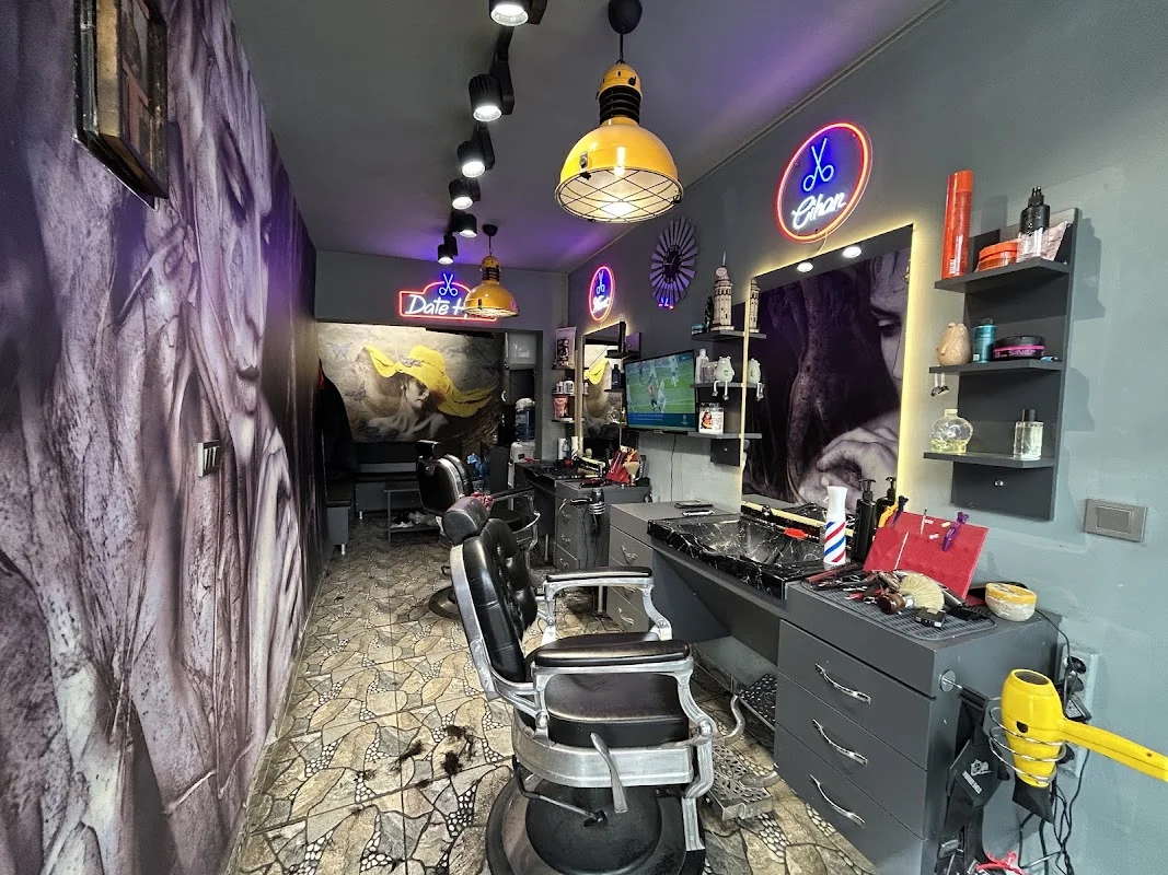 Salon date - Beyoğlu, İstanbul