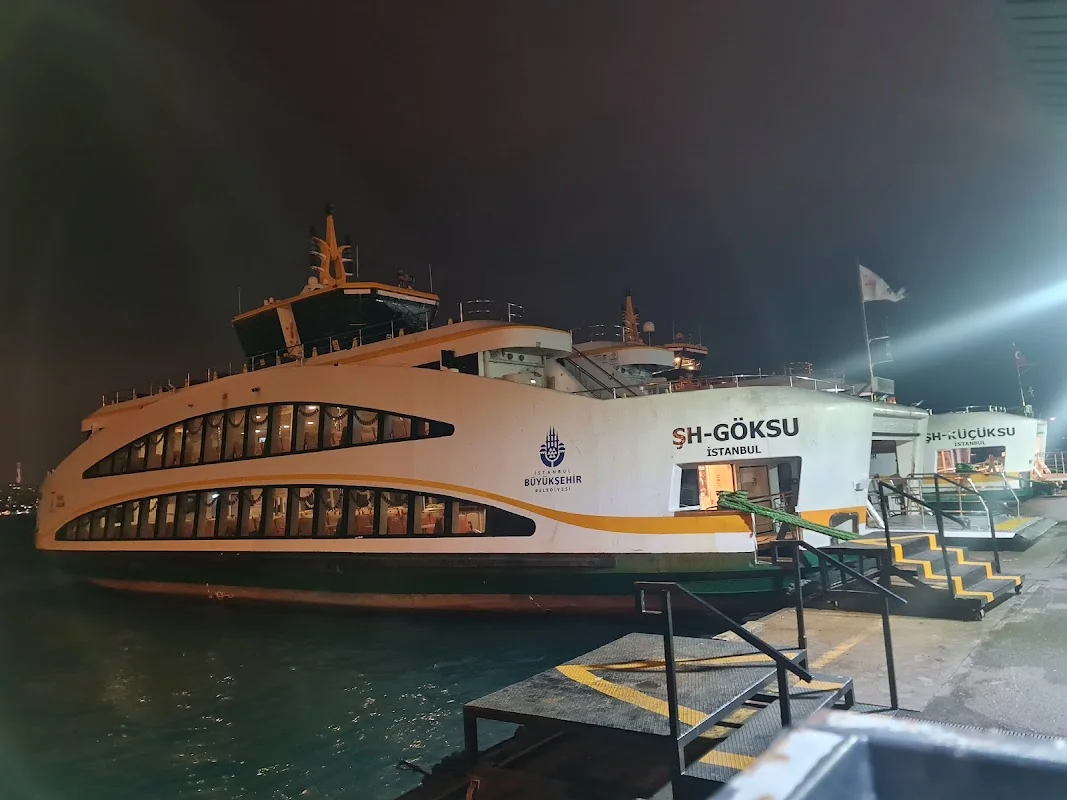 Şehir Hatları Üsküdar İskelesi