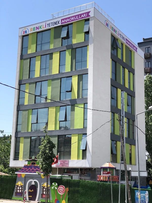 Şerifali Renkli Yetenek Anaokulu