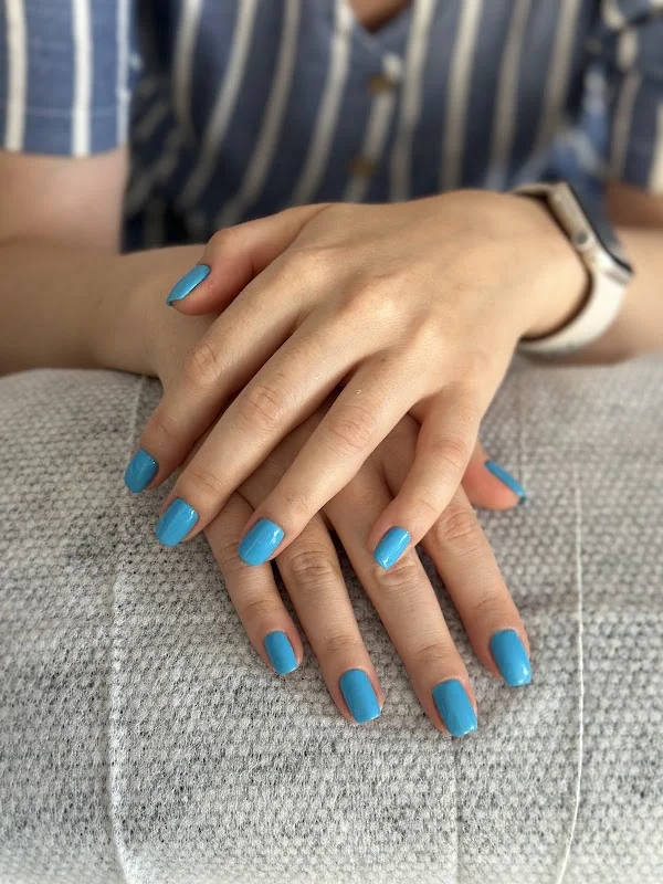 Siyah Oje BEAUTY (Manikür & Pedikür Ağda Salonu)