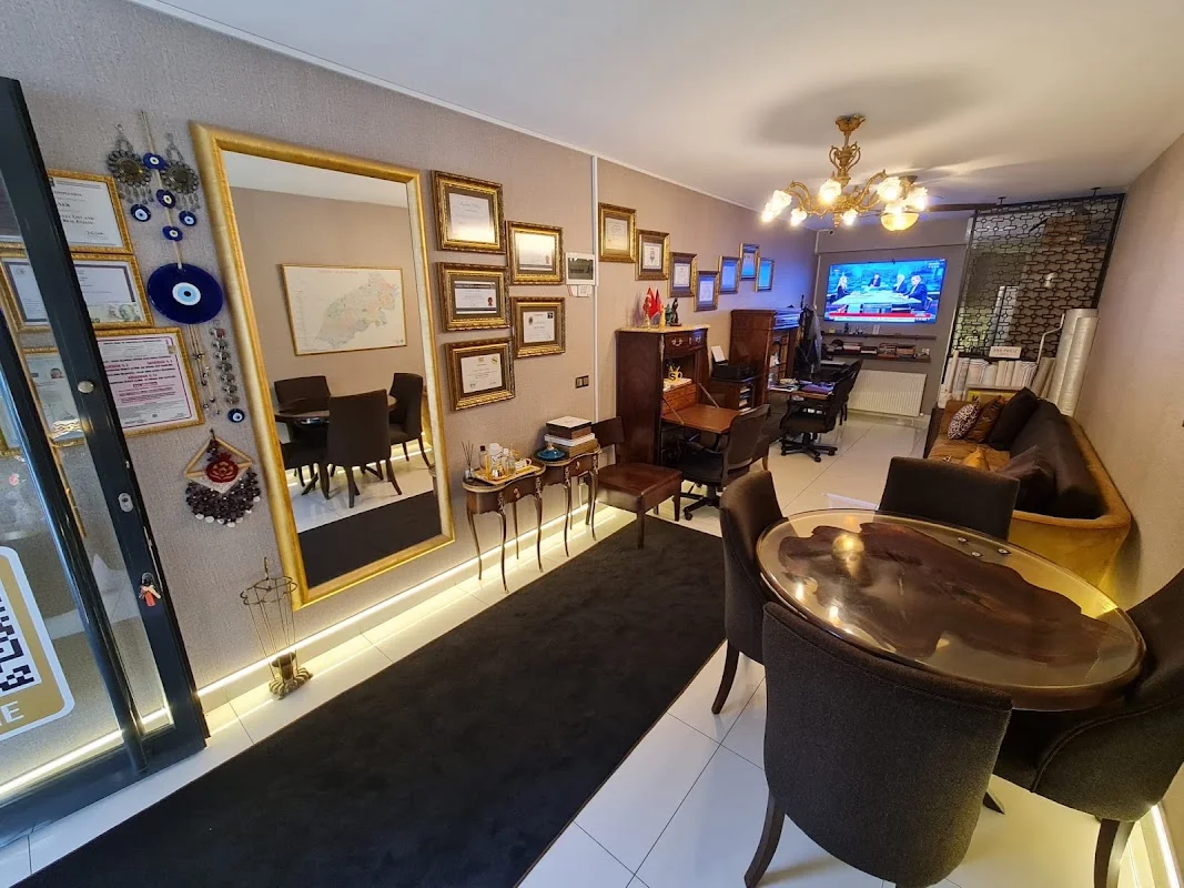 SNR PROJE EMLAKÇI SATIŞ OFİSİ
