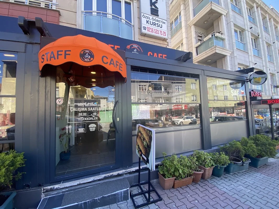STAFF CAFE